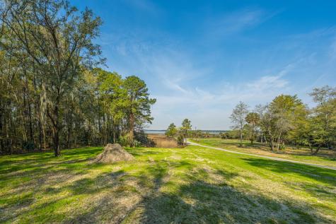 8 Yellow House Road Charleston SC 29492