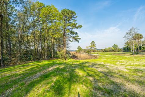 8 Yellow House Road Charleston SC 29492
