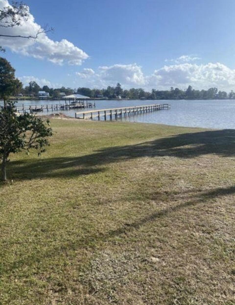 1205 Davis Street Manning SC 29102