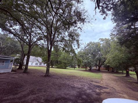 1725 Cuffy Lane Charleston SC 29412