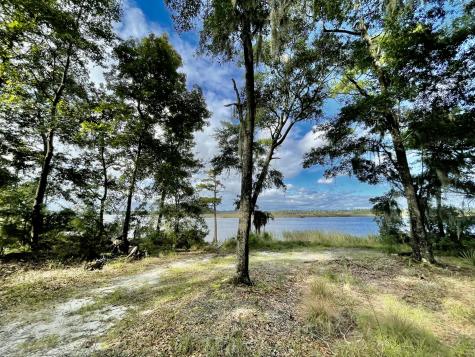 304 County Road S-22-853 Georgetown SC 29440