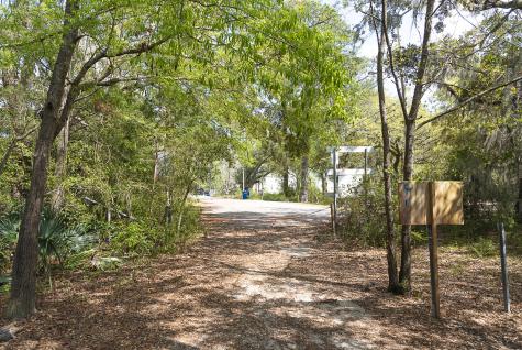 2555 Etiwan Avenue Charleston SC 29414