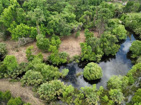 697 Jan Savage Way Edisto Island SC 29438