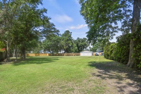 1813 Rifle Range Road Mount Pleasant SC 29464