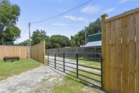 1813 Rifle Range Road Mount Pleasant SC 29464