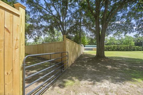 1813 Rifle Range Road Mount Pleasant SC 29464