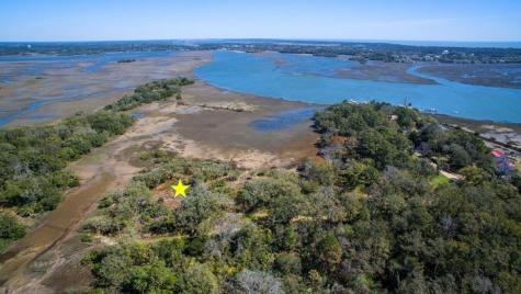 7045 Whistling Alligator Way Wadmalaw Island SC 29487