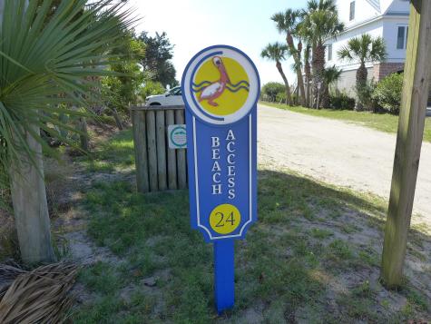 2404 Murray Street Edisto Island SC 29438