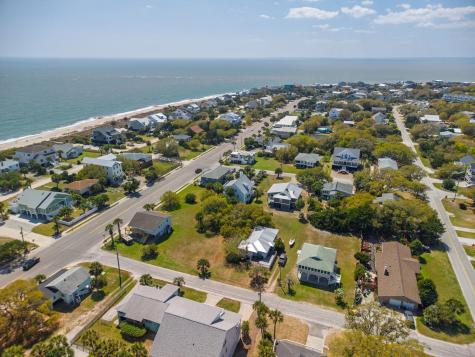 2404 Murray Street Edisto Island SC 29438