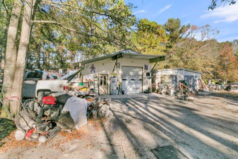 325 Winding Road Moncks Corner SC 29461