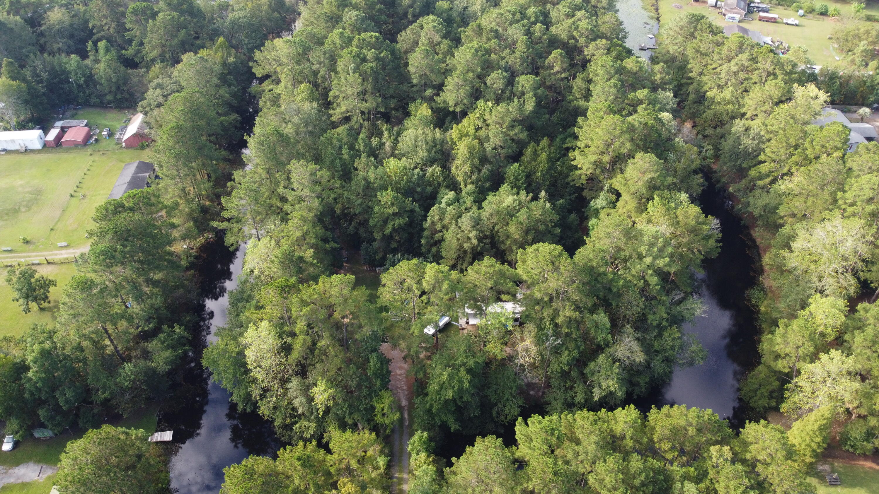 123 Kyseth Lane Moncks Corner SC 29461