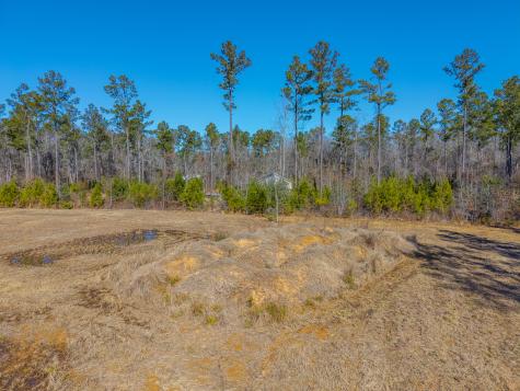 V/l Calamus Pond Road Summerville SC 29486