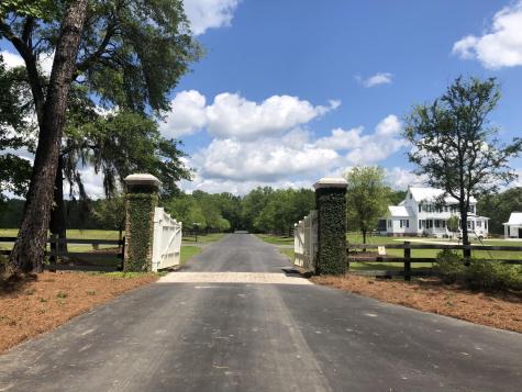 16 Leaning Oak Lane Ravenel SC 29470