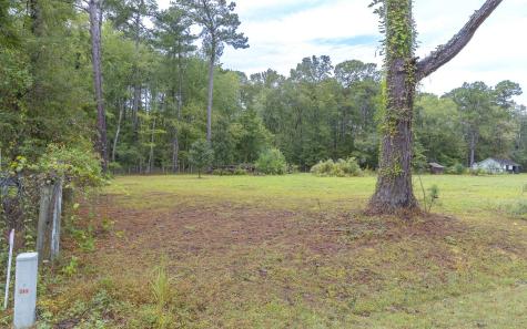 208 Poplar Circle Summerville SC 29483