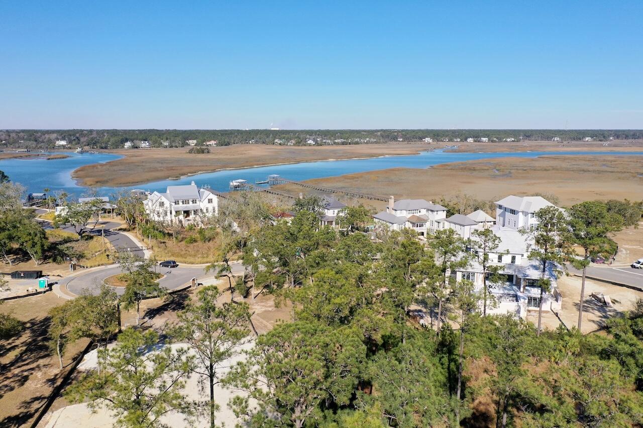 934 Fish Camp Road Charleston SC 29492
