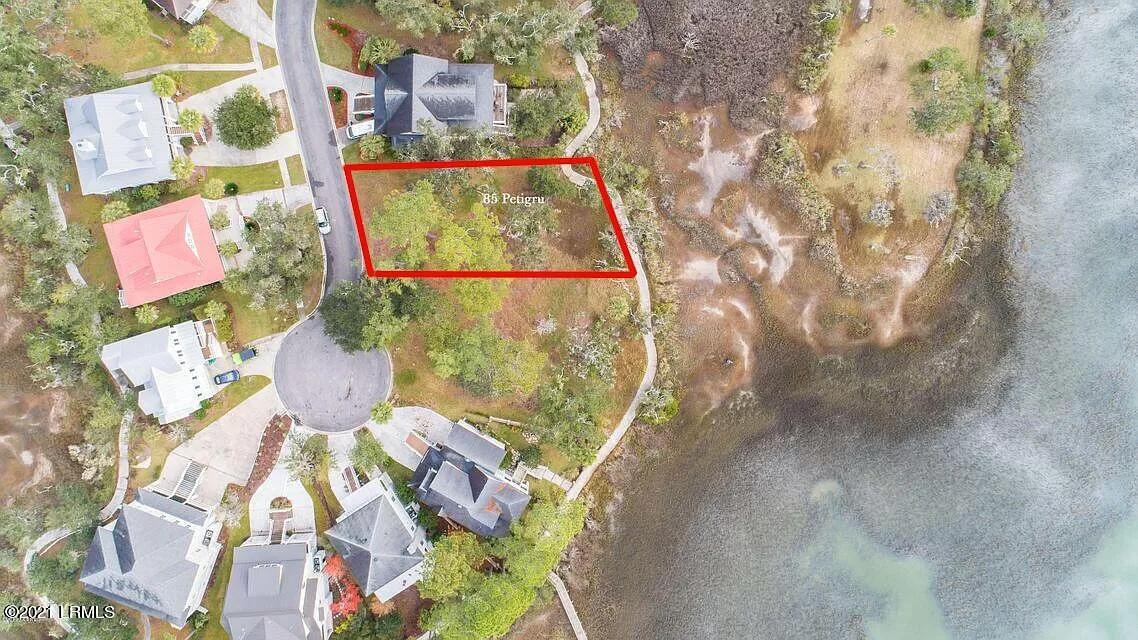 85 Petigru Drive Beaufort SC 29902