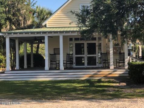 85 Petigru Drive Beaufort SC 29902