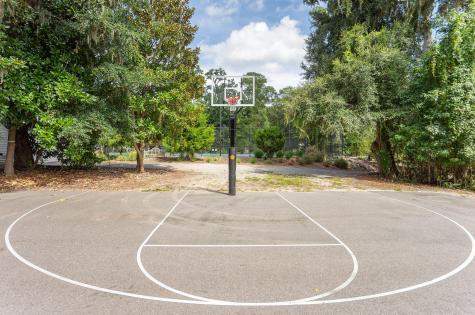 340 De La Gaye Point Beaufort SC 29902