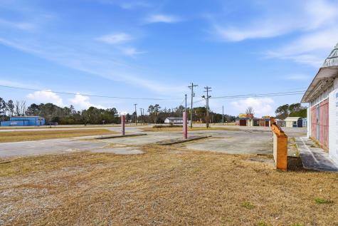00 Highway 301 & 15 Santee SC 29142