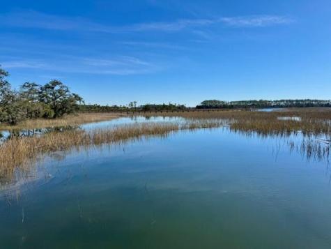 1171 Ship Builder Street Charleston SC 29492