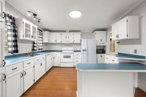 531 Vandross Road Moncks Corner SC 29461