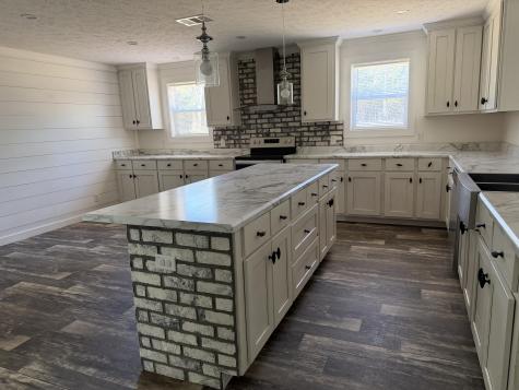7533 Old Number Six Highway Santee SC 29142