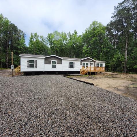 8590 Paxville Highway Manning SC 29102