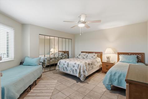 9002 Palmetto Drive Isle Of Palms SC 29451