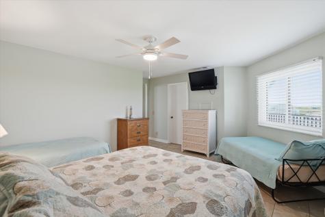 9002 Palmetto Drive Isle Of Palms SC 29451