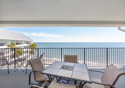 9002 Palmetto Drive Isle Of Palms SC 29451