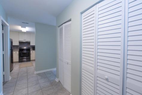 9002 Palmetto Drive Isle Of Palms SC 29451