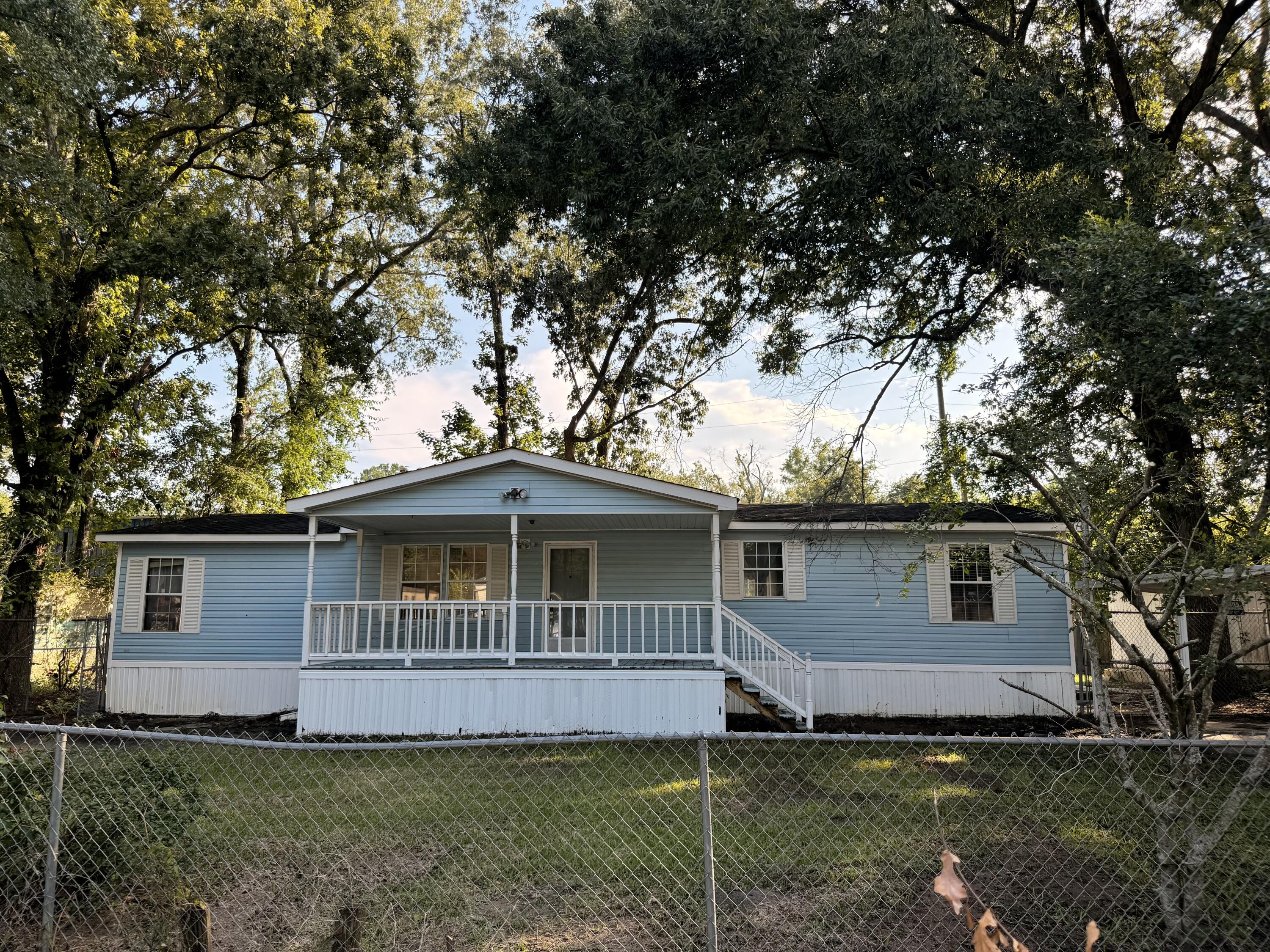 Charleston SC, 114 Beret Street