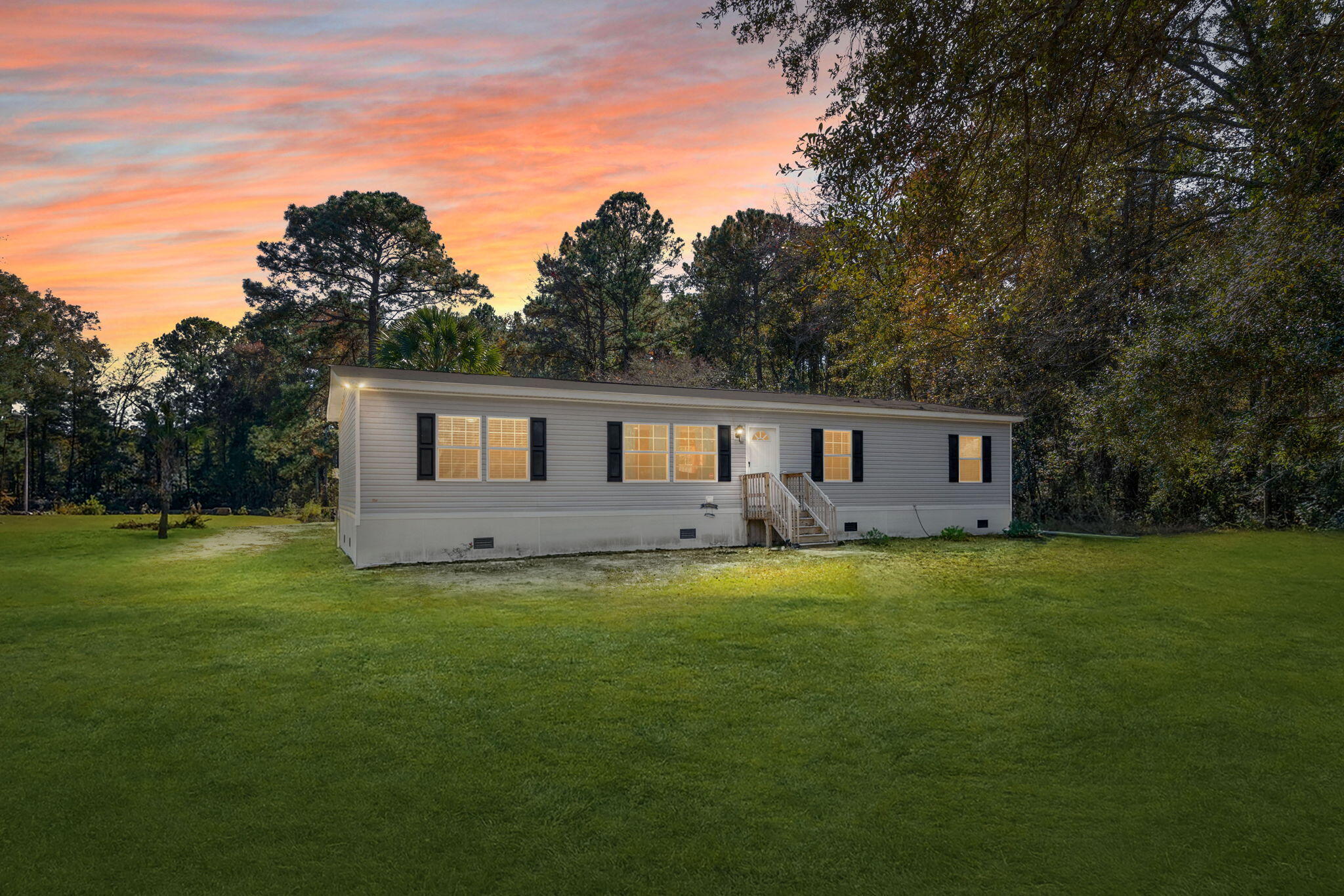 7687 Highway 162 Hollywood SC 29449