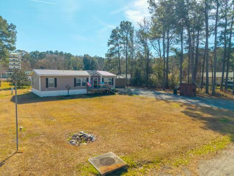627 Lakeside Drive Moncks Corner SC 29461