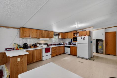 127 Schultz Lake Road Summerville SC 29483