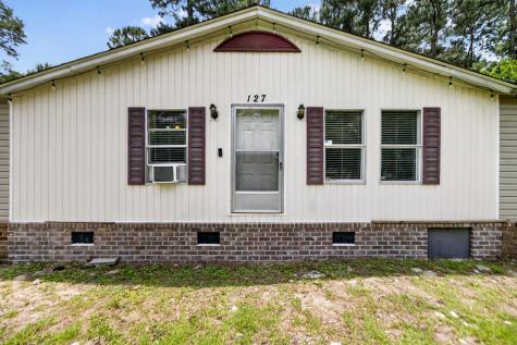 127 Schultz Lake Road Summerville SC 29483