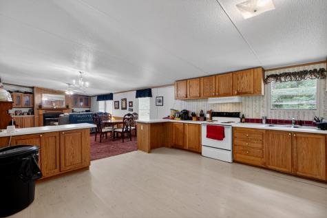 127 Schultz Lake Road Summerville SC 29483