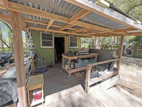 1525 Ethan Stone Road Manning SC 29102