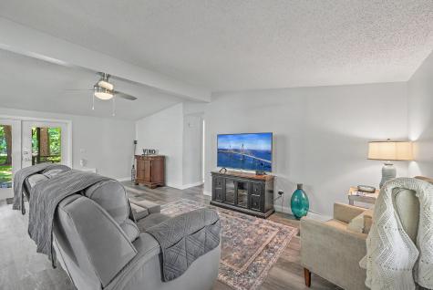 5709 Old Jacksonboro Road Ravenel SC 29470