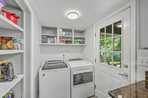 5709 Old Jacksonboro Road Ravenel SC 29470