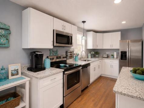 163 Glen Street Summerville SC 29483