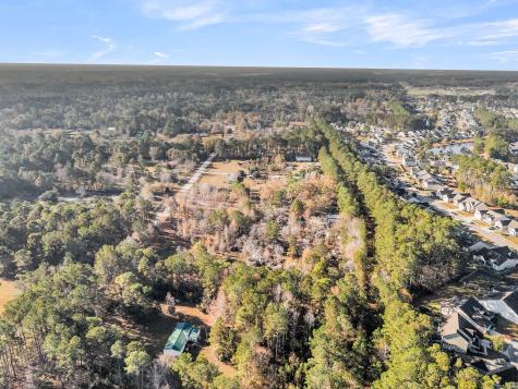 325 Winding Road Moncks Corner SC 29461