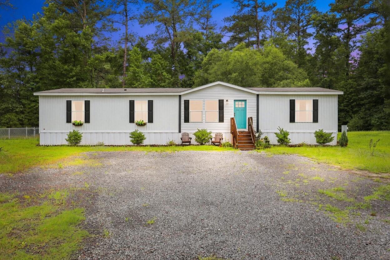 128 Kozy Corner Road Moncks Corner SC 29461