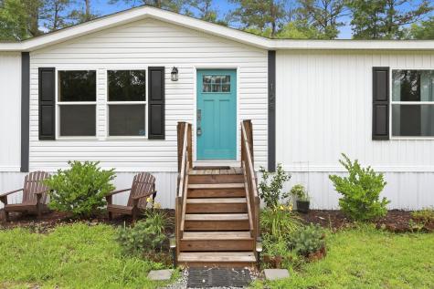 128 Kozy Corner Road Moncks Corner SC 29461