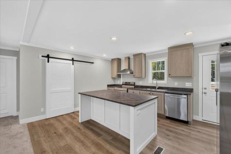 1658 Calamus Pond Road Summerville SC 29483