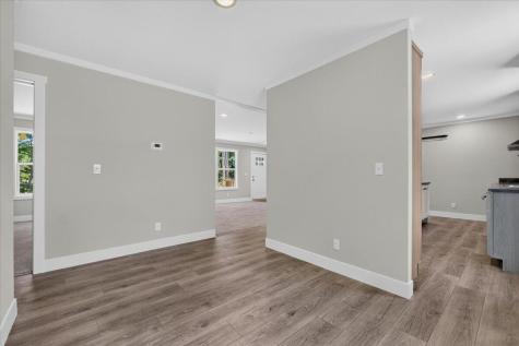1658 Calamus Pond Road Summerville SC 29483