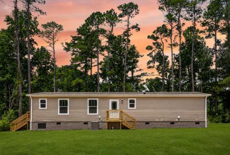 1658 Calamus Pond Road Summerville SC 29483