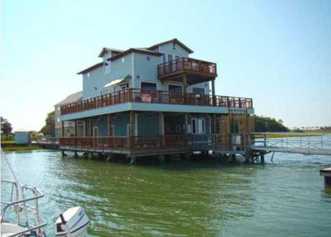 67 W 10th Street Folly Beach SC 29439