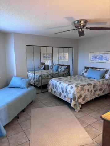 517 Seascape (1 Share Of 13 ) Isle Of Palms SC 29451