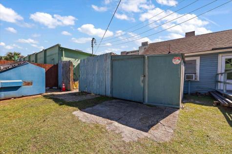 7 Center Street Folly Beach SC 29439